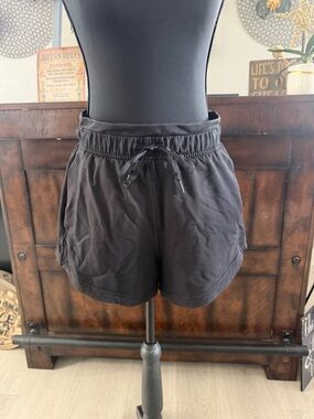 lululemon athletica Inner Glow Shorts 6
